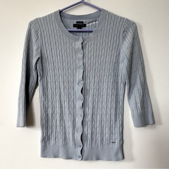 🎉4/30$🎉 Tommy Hilfiger Powder Blue Knit Cardigan - S - Picture 1 of 4